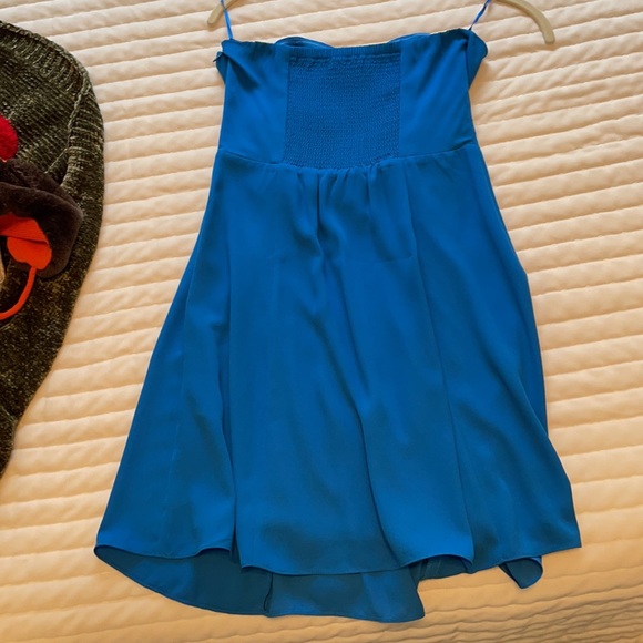 Strapless blue cocktail dress - Picture 3 of 4